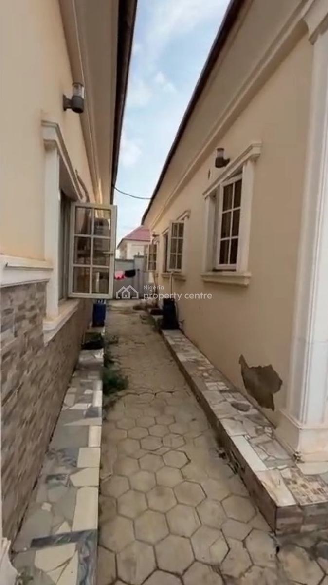 3 Bedroom Bungalow, Lokogoma District, Abuja, Detached Bungalow for Sale