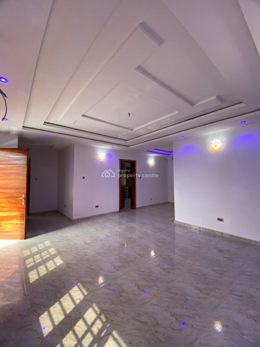 an Executive 3 Bedroom Flat, Ocean Palm Estate, Sangotedo, Ajah, Lagos, Flat / Apartment for Rent