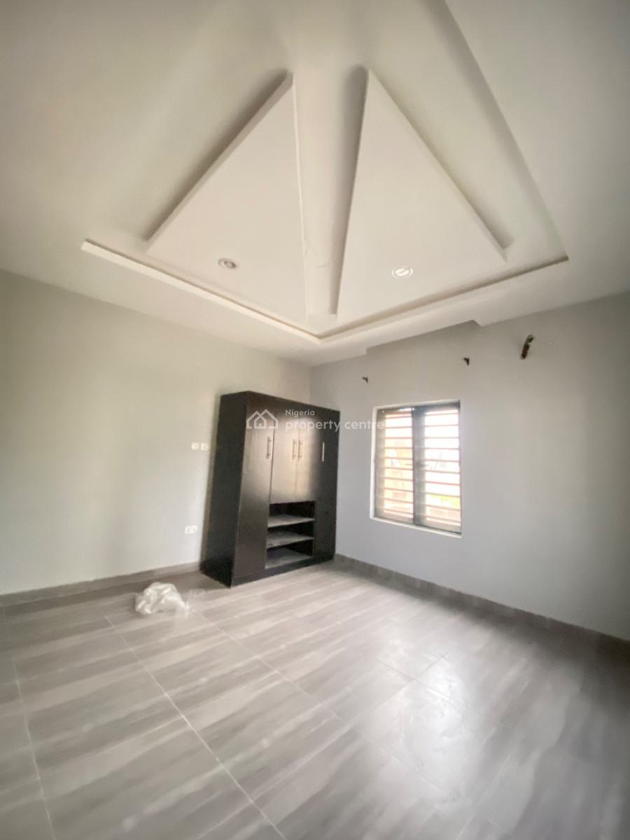 Very Spacious 2 Bedroom Flat Upstairs, Ogombo, Ajah, Lagos, Flat / Apartment for Rent