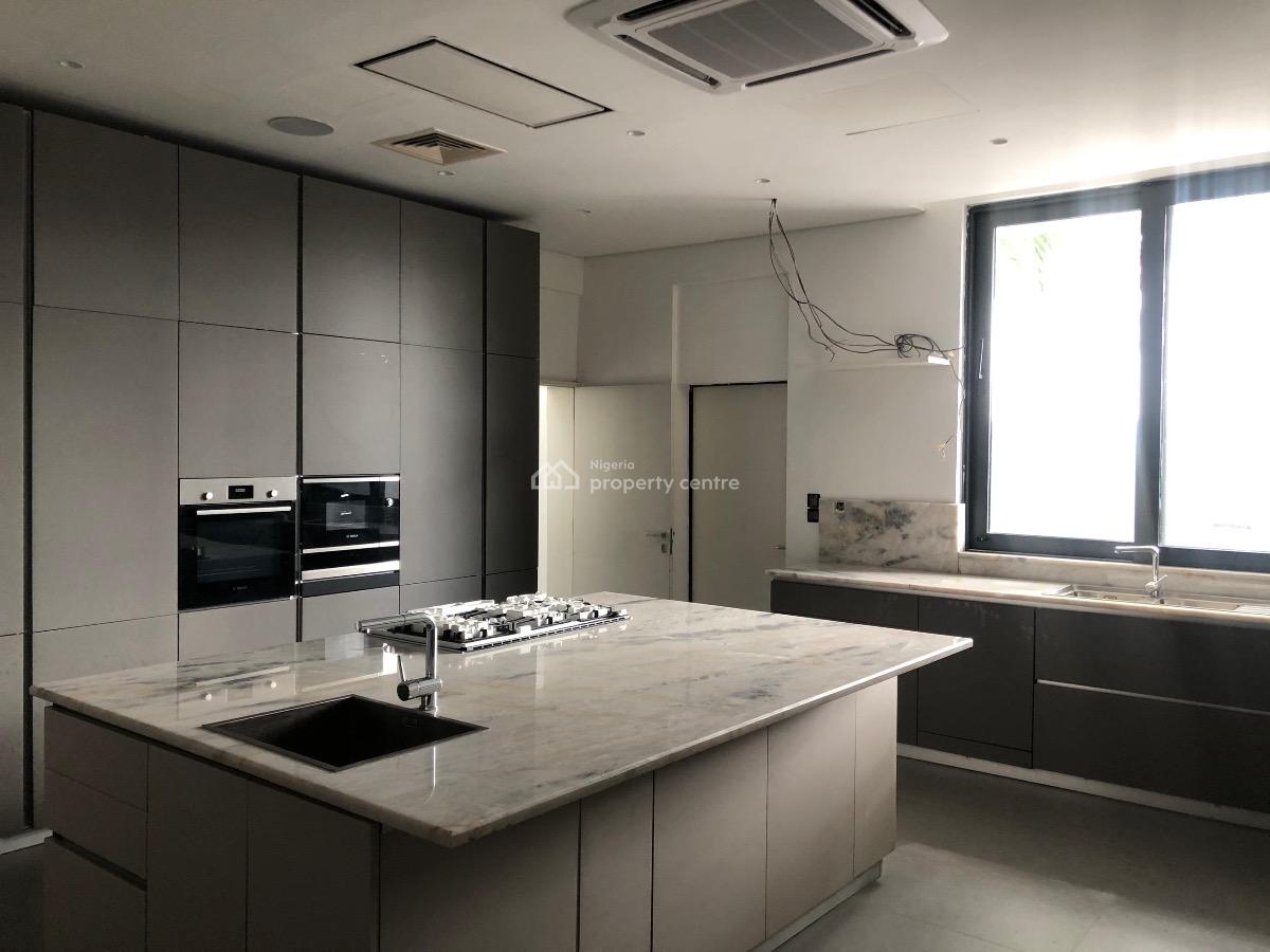 Waterfront Luxury 6 Bedroom Mansion + 4 Bq, Chalet, Swimming Pool, Gym, Banana Island, Ikoyi, Lagos, House for Sale