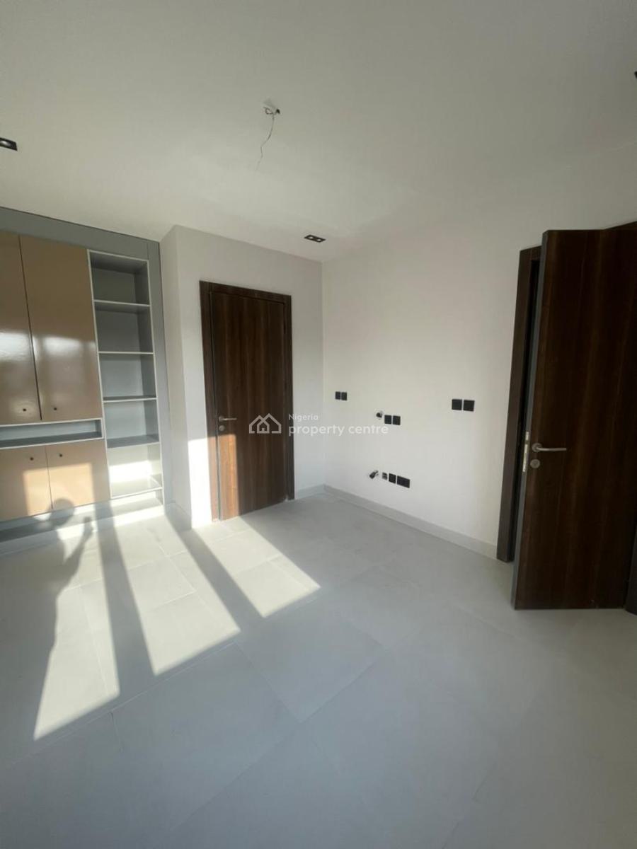 Luxurious 4 Bedroom Terrace Duplex with Pool, Lekki Phase 1, Lekki, Lagos, Terraced Duplex for Sale