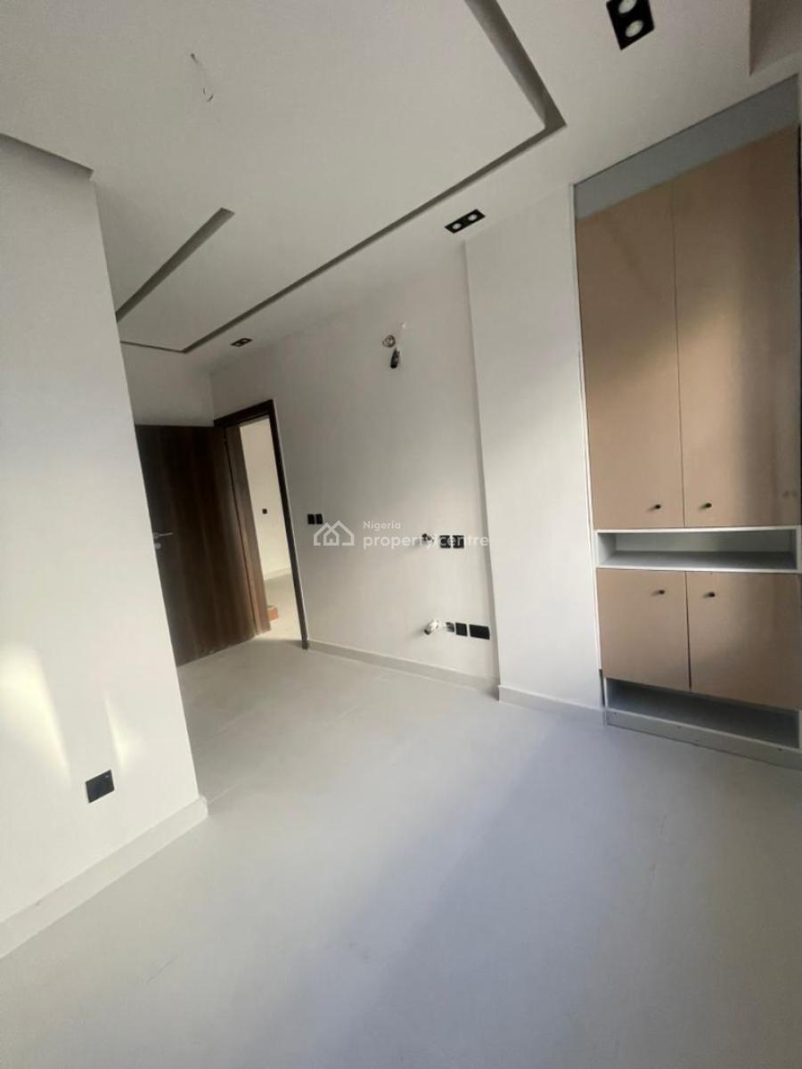 Luxurious 4 Bedroom Terrace Duplex with Pool, Lekki Phase 1, Lekki, Lagos, Terraced Duplex for Sale