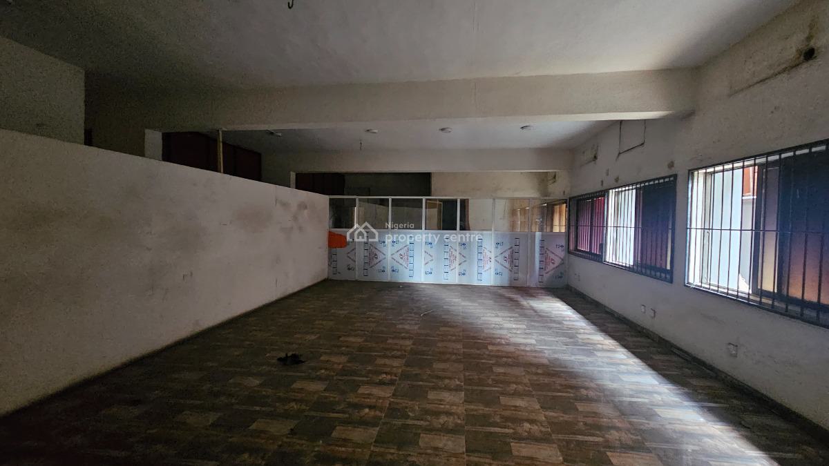 Strategically Located Open Plan Office Space Measuring 120sqm, Adeniyi Jones, Ikeja, Lagos, Office Space for Rent