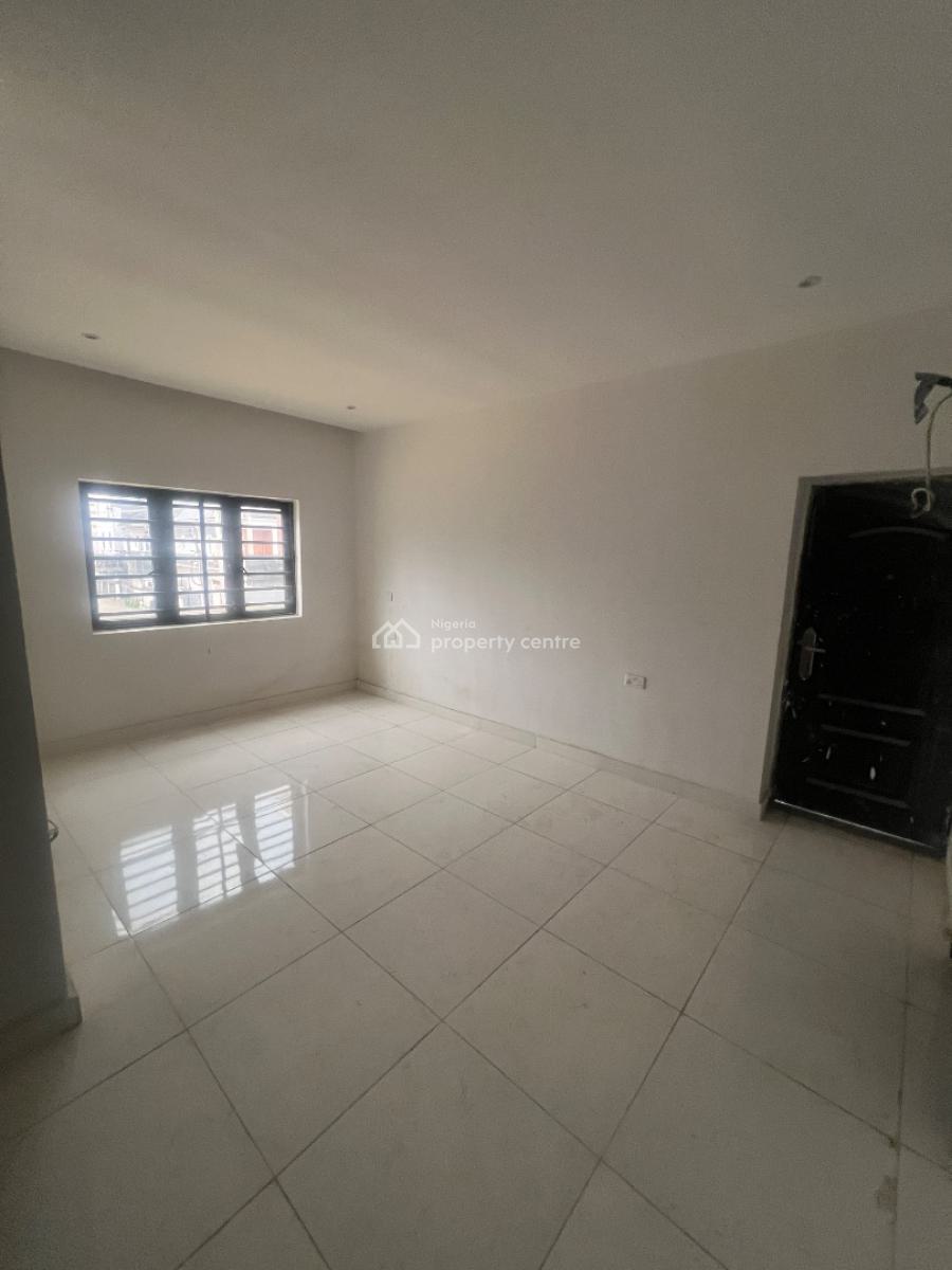 2 Bedroom Apartment, Ocean Breeze Estate, Ologolo, Lekki, Lagos, Flat / Apartment for Sale