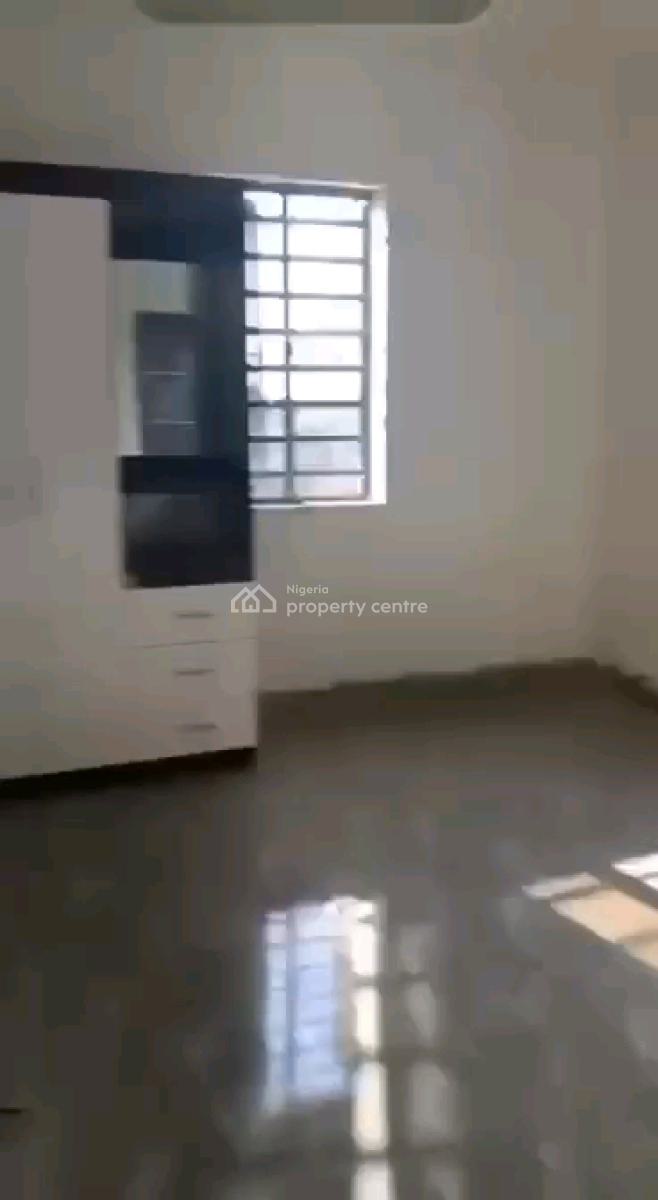Newly Built 2 Bedroom Flat, New Garage, Gbagada, Lagos, Flat / Apartment for Rent