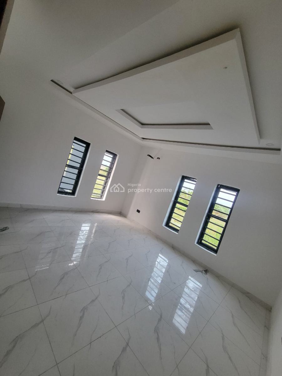 Spacious 3 Bedroom Duplex with Bq, Along Ogombo Road, Ajah, Lagos, Semi-detached Duplex for Rent