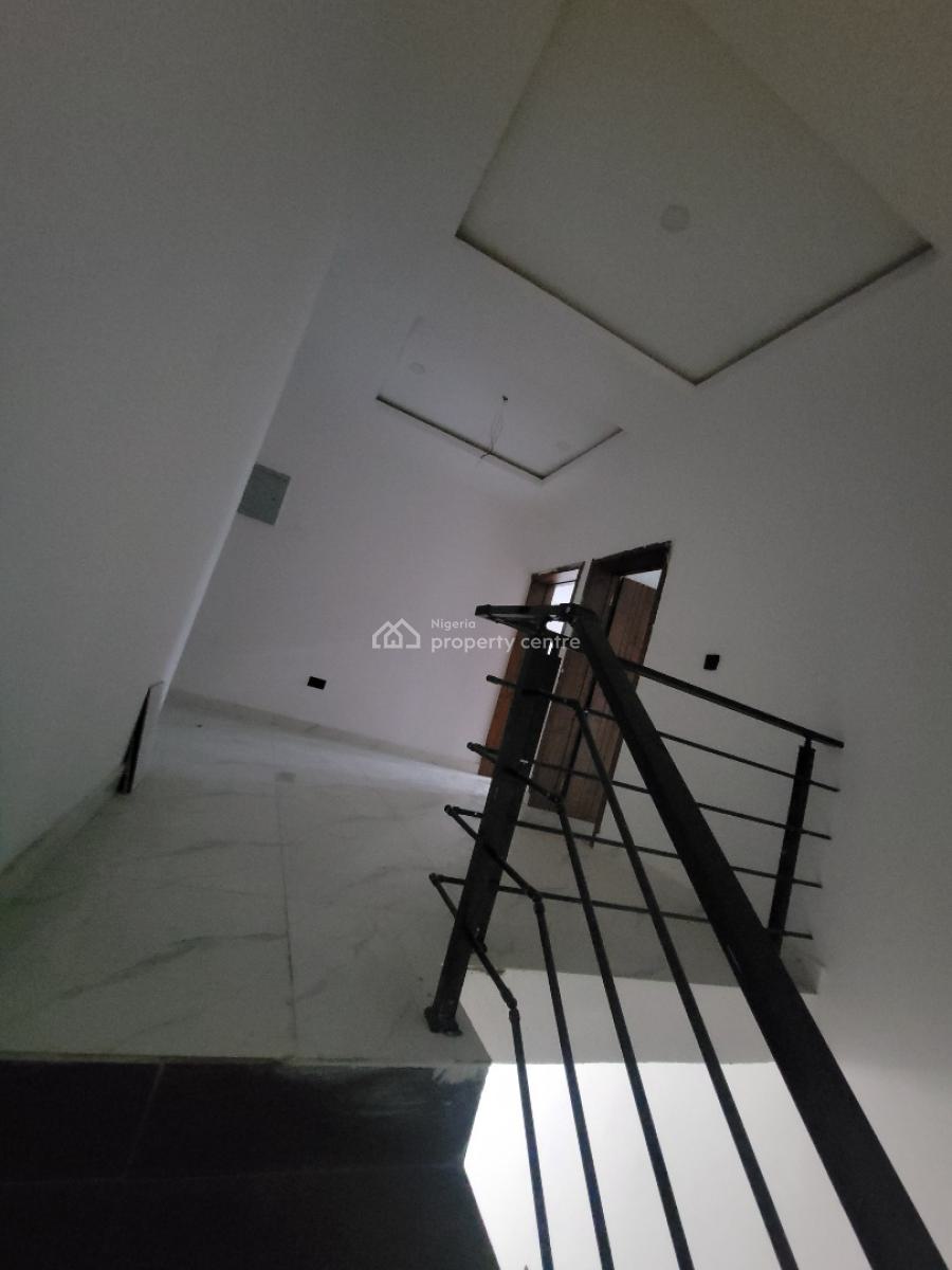 Spacious 3 Bedroom Duplex with Bq, Along Ogombo Road, Ajah, Lagos, Semi-detached Duplex for Rent