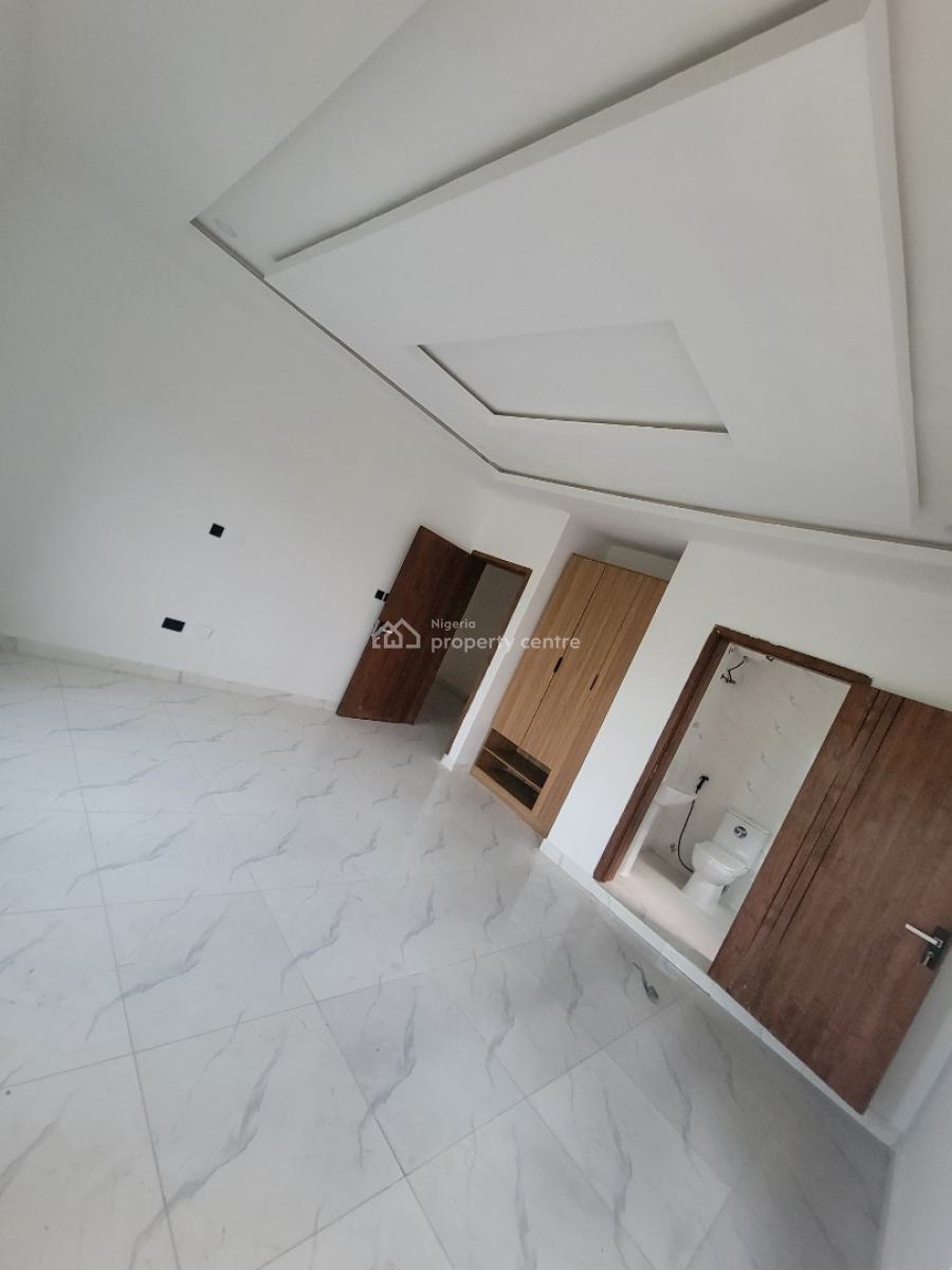 Spacious 3 Bedroom Duplex with Bq, Along Ogombo Road, Ajah, Lagos, Semi-detached Duplex for Rent