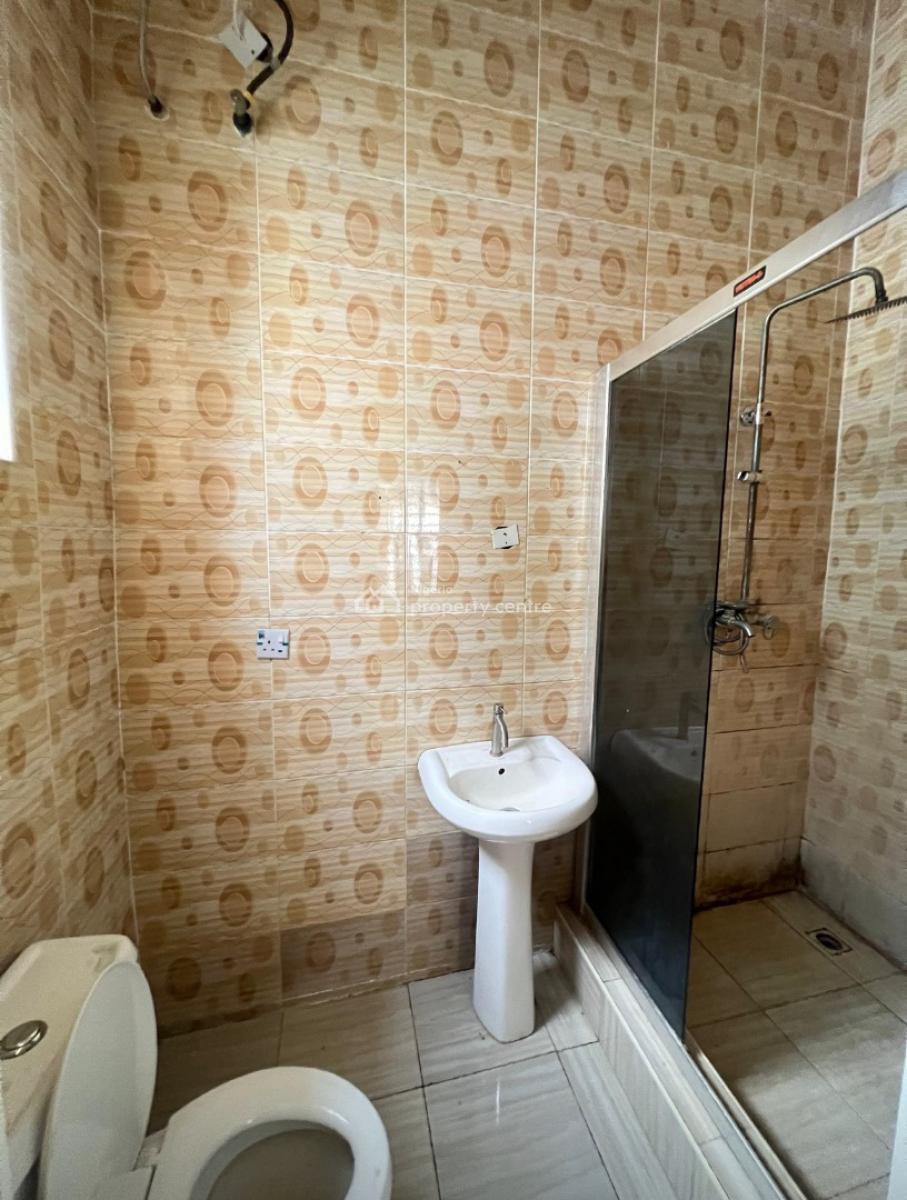 4 Bedroom Spacious Semi Detach Duplex, Ologolo Estate, Lekki, Lagos, Semi-detached Duplex for Rent