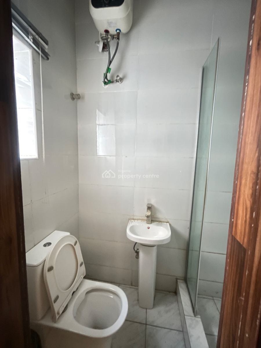 5 Bedroom Standard Semi Detached Duplex, Osapa London, Lekki, Lagos, Semi-detached Duplex for Rent