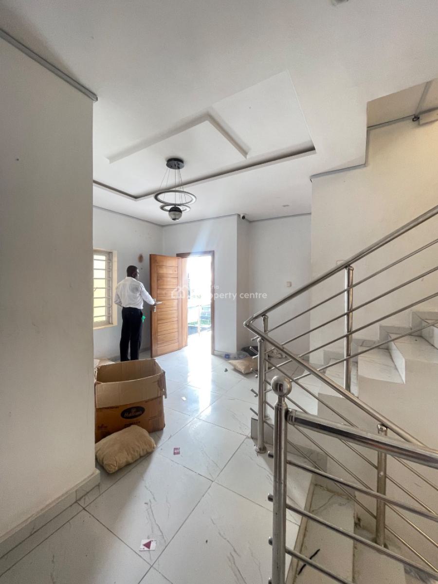 5 Bedroom Standard Semi Detached Duplex, Osapa London, Lekki, Lagos, Semi-detached Duplex for Rent