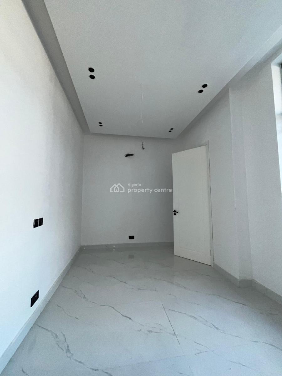 5 Bedroom Fully Detached Duplex with a Swimming Pool and a Bq, Chevron, Igbo Efon, Lekki, Lagos, Detached Duplex for Sale