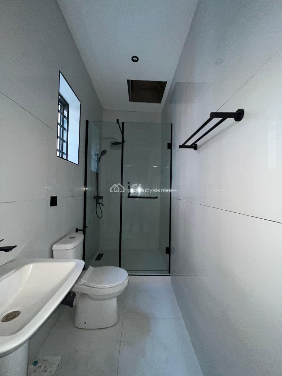 5 Bedroom Fully Detached Duplex with a Swimming Pool and a Bq, Chevron, Igbo Efon, Lekki, Lagos, Detached Duplex for Sale