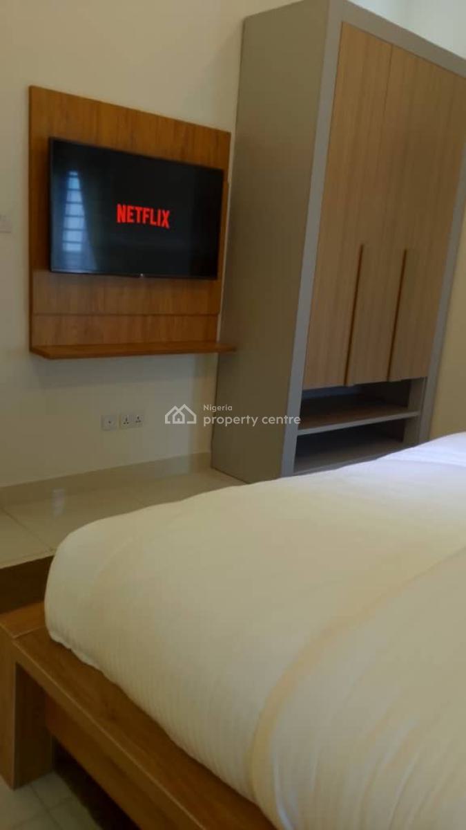 New 2 Bedroom Apartment, Mobil Road, Ilaje, Ajah, Lagos, Flat / Apartment Short Let