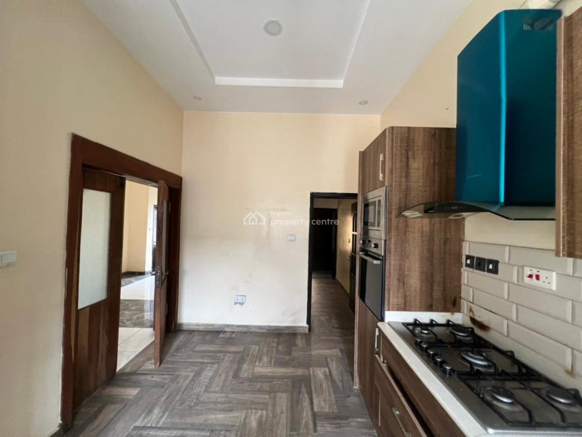 3 Bedrooms and Parlour Maisonette, Osapa, Lekki, Lagos, House for Rent