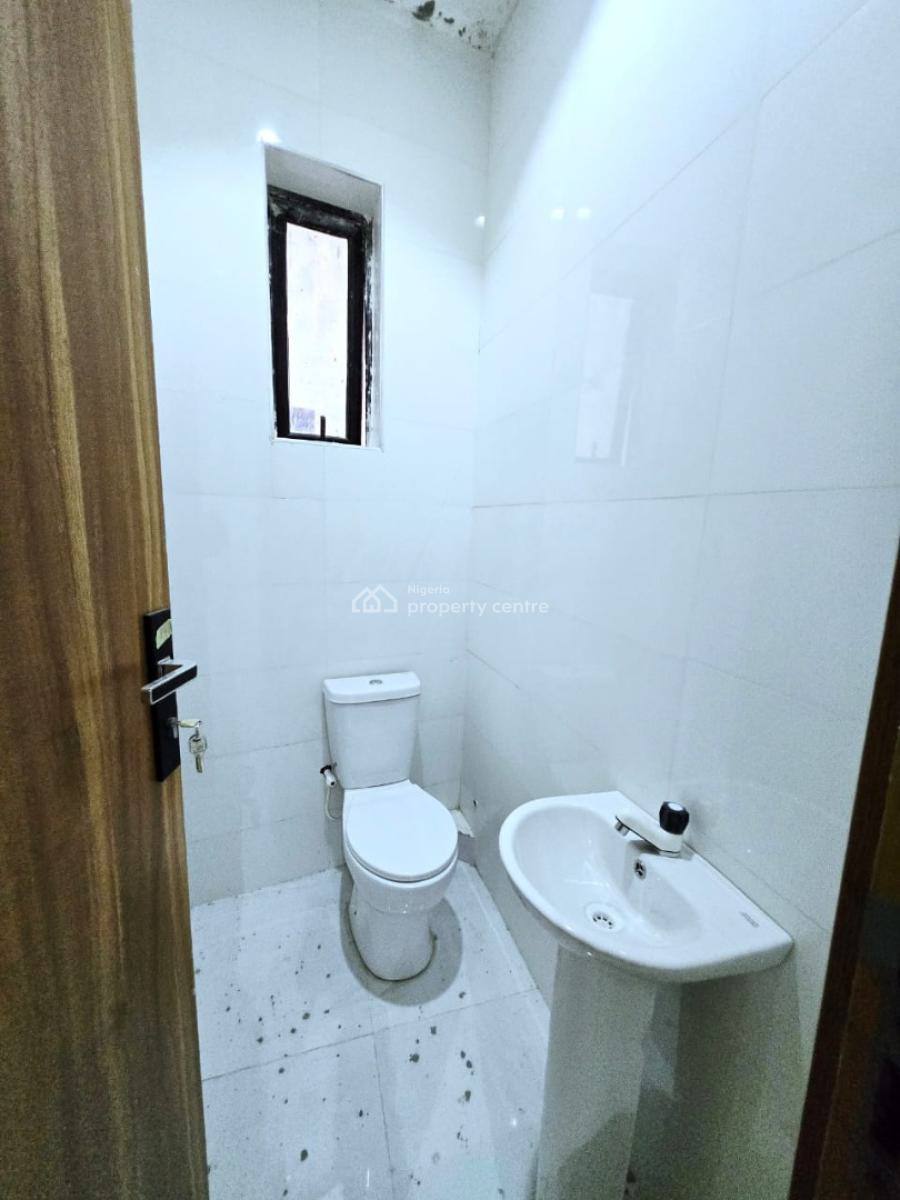 Commercial Ground Floor  Shop Space, Orchid Road, Lekki, Lagos, Shop for Rent