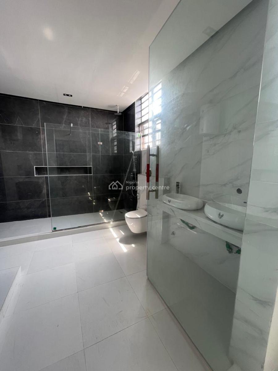 Classy 6 Bedroom Detached with a Room Bq, Chevron, Lekki, Lagos, Detached Duplex for Sale