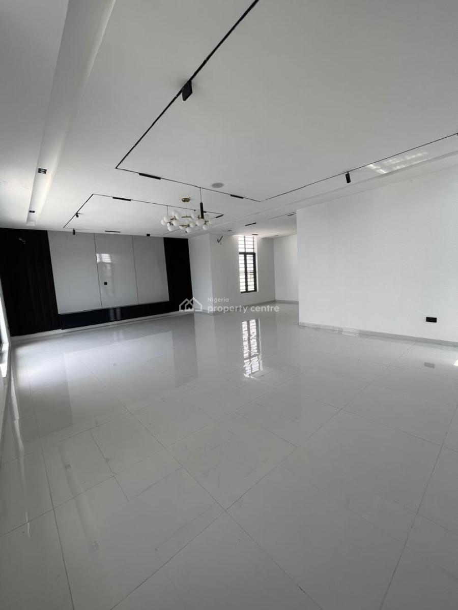 Classy 6 Bedroom Detached with a Room Bq, Chevron, Lekki, Lagos, Detached Duplex for Sale