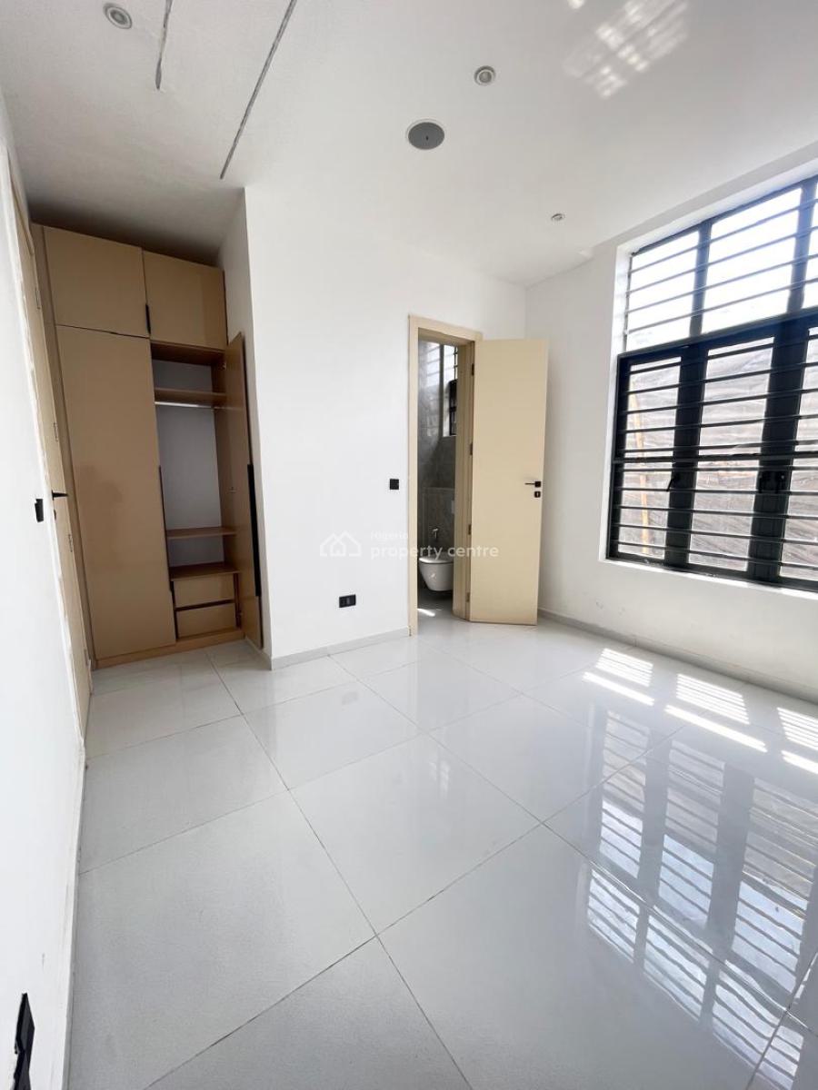 Classy 6 Bedroom Detached with a Room Bq, Chevron, Lekki, Lagos, Detached Duplex for Sale