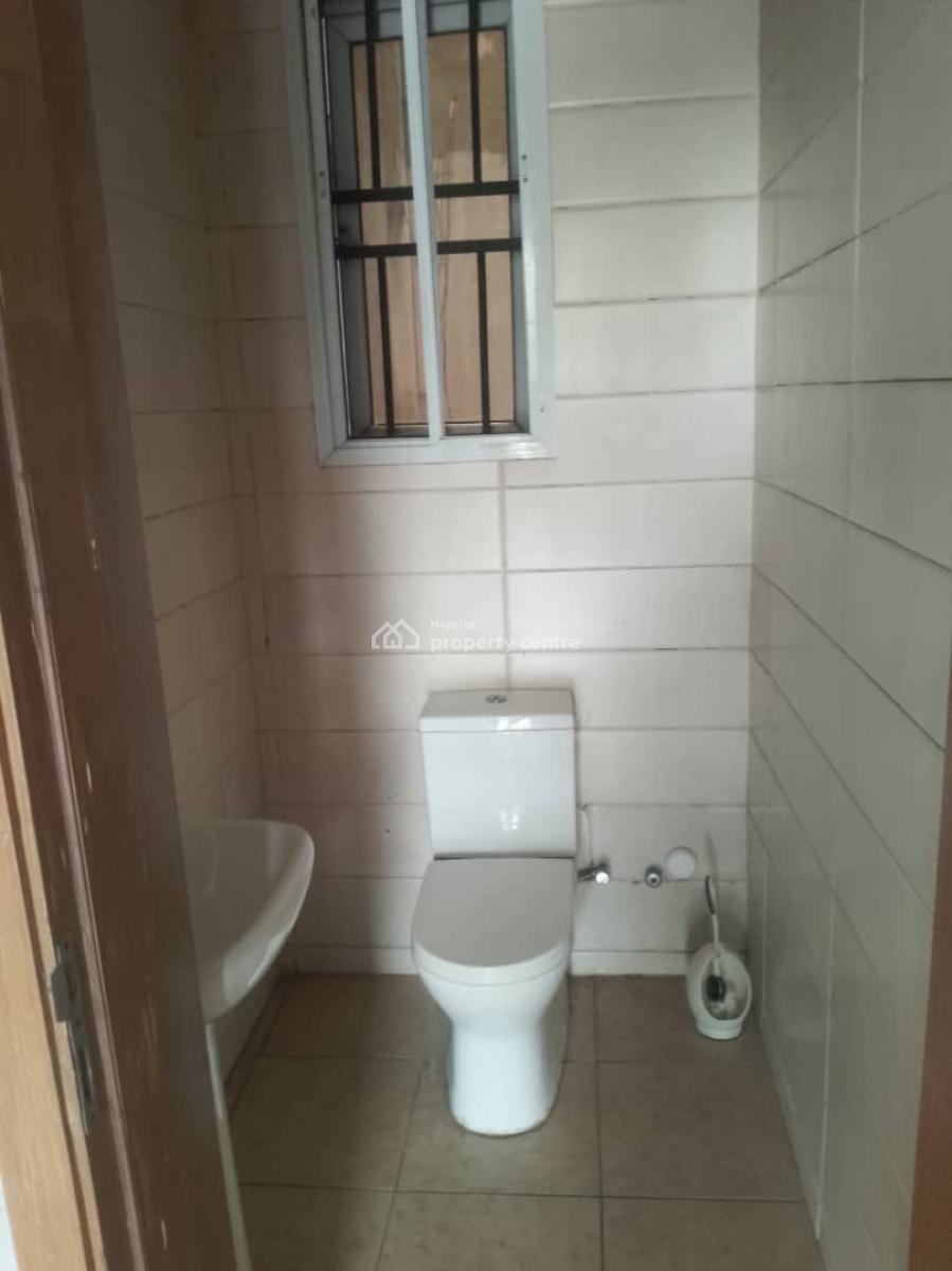 Self Serviced 4 Bedroom Terrace with Bq, Off Adeola Odeku, Victoria Island (vi), Lagos, Flat / Apartment for Rent