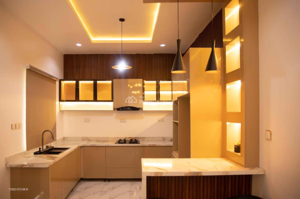 Luxurious 3 Bedroom Bungalow with Bq, Ogombo, Lekki Phase 1, Lekki, Lagos, Detached Bungalow for Sale