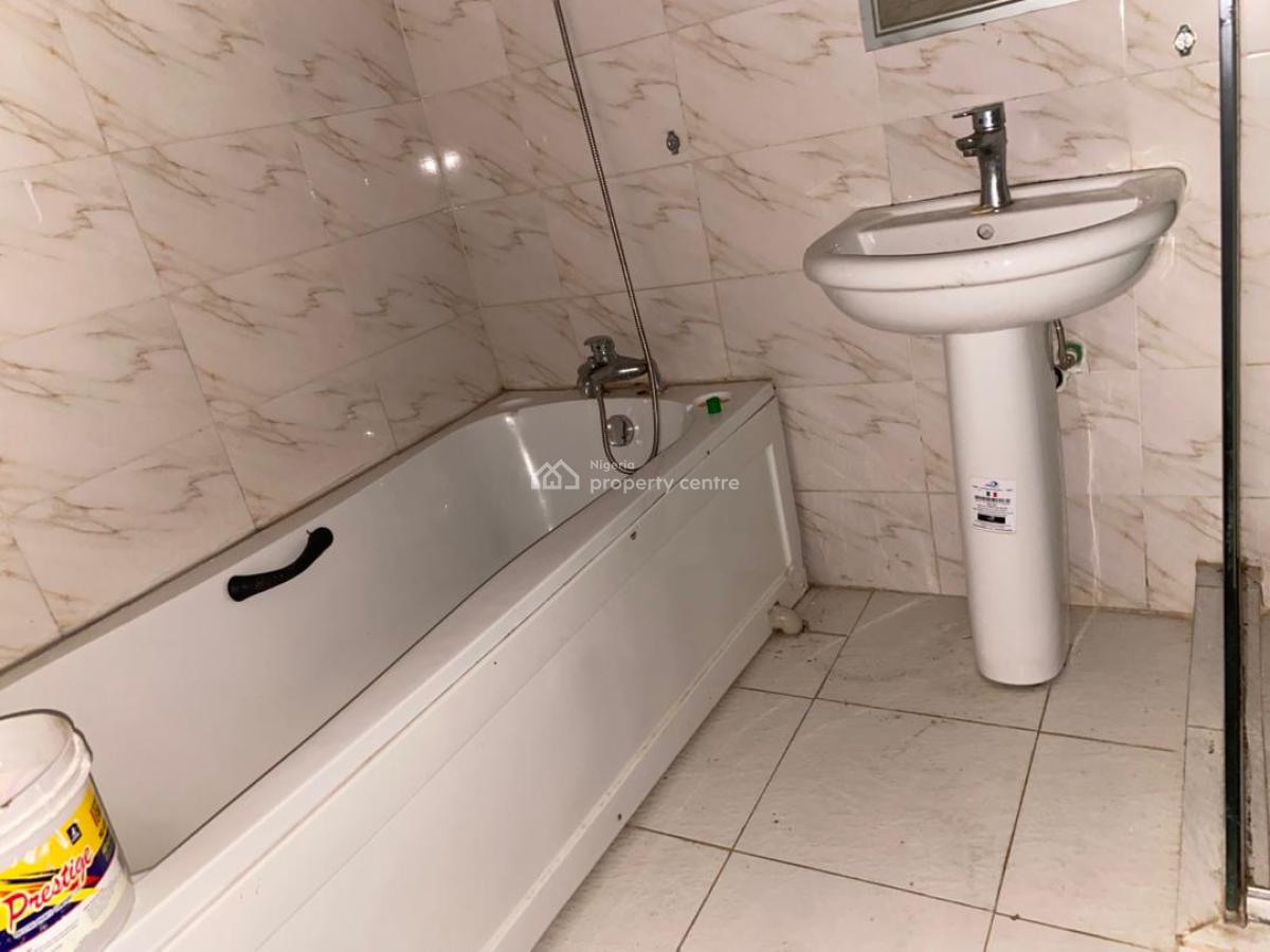 4 Bedroom  Apartment, Gra Phase 1, Magodo, Lagos, Semi-detached Duplex for Rent