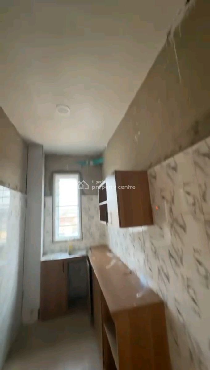 Standard and Executive 2 Bedroom Flat, Onipanu, Ilupeju, Lagos, Flat / Apartment for Rent