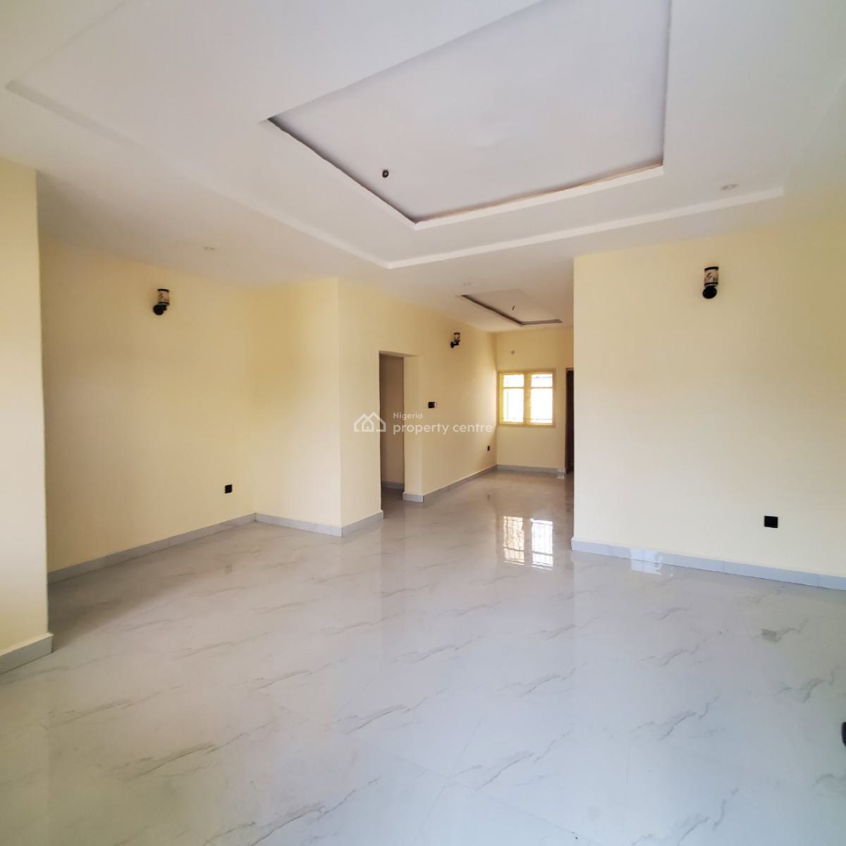 Spacious 3 Bedroom Flat, United Estate, Sangotedo, Ajah, Lagos, Flat / Apartment for Rent