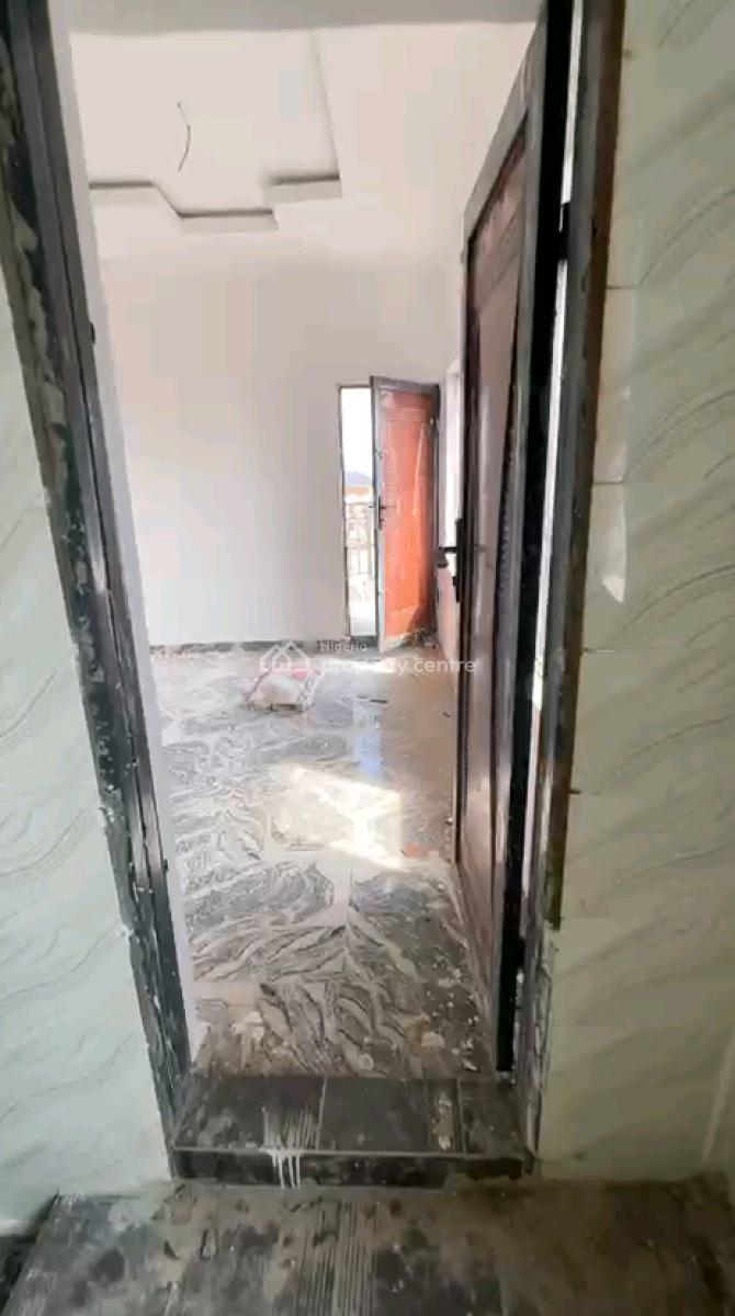 Standard and Spacious Mini Flat, Ladilak, Shomolu, Lagos, Mini Flat (room and Parlour) for Rent