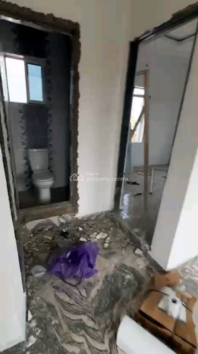 Standard and Spacious Mini Flat, Ladilak, Shomolu, Lagos, Mini Flat (room and Parlour) for Rent