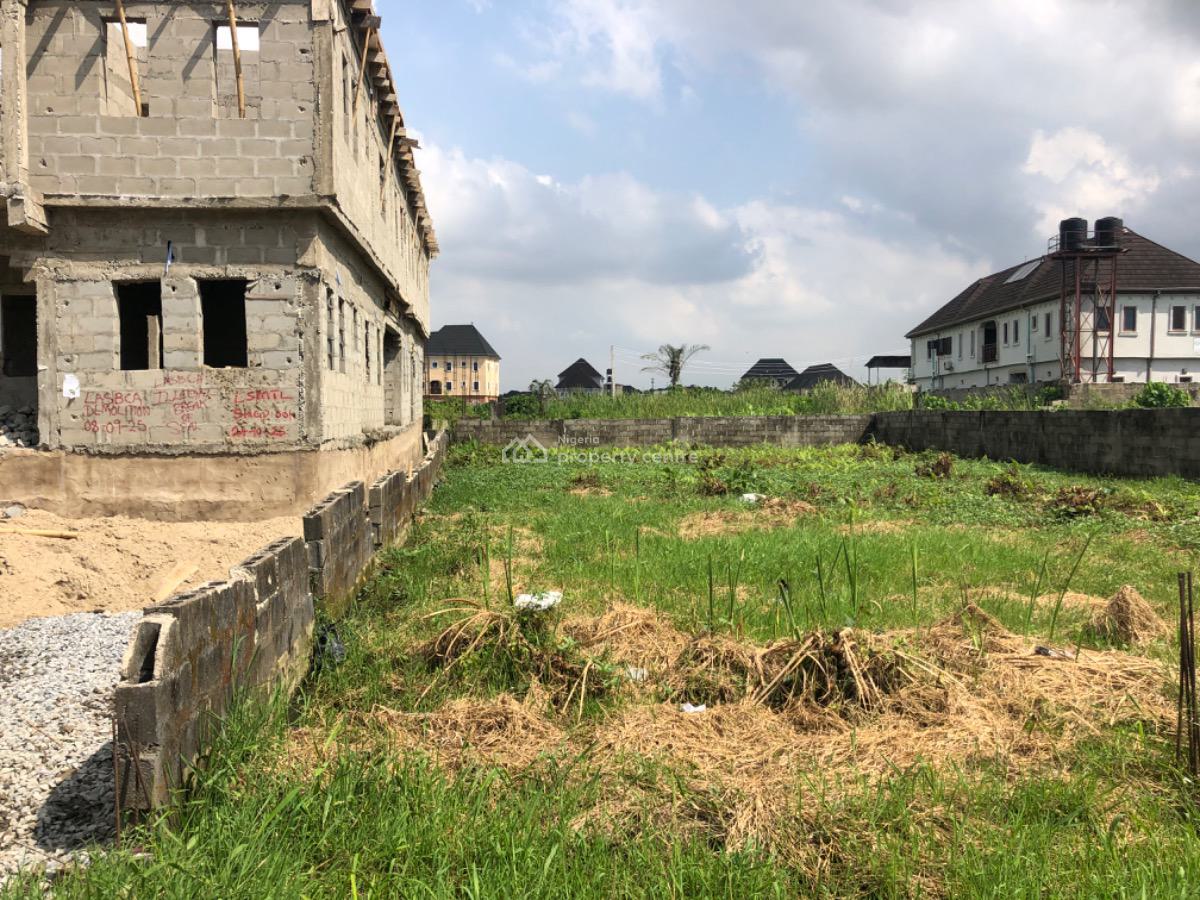 Half Plot of Dry Land, Ago Palace Road, Isolo, Lagos, Residential Land for Sale