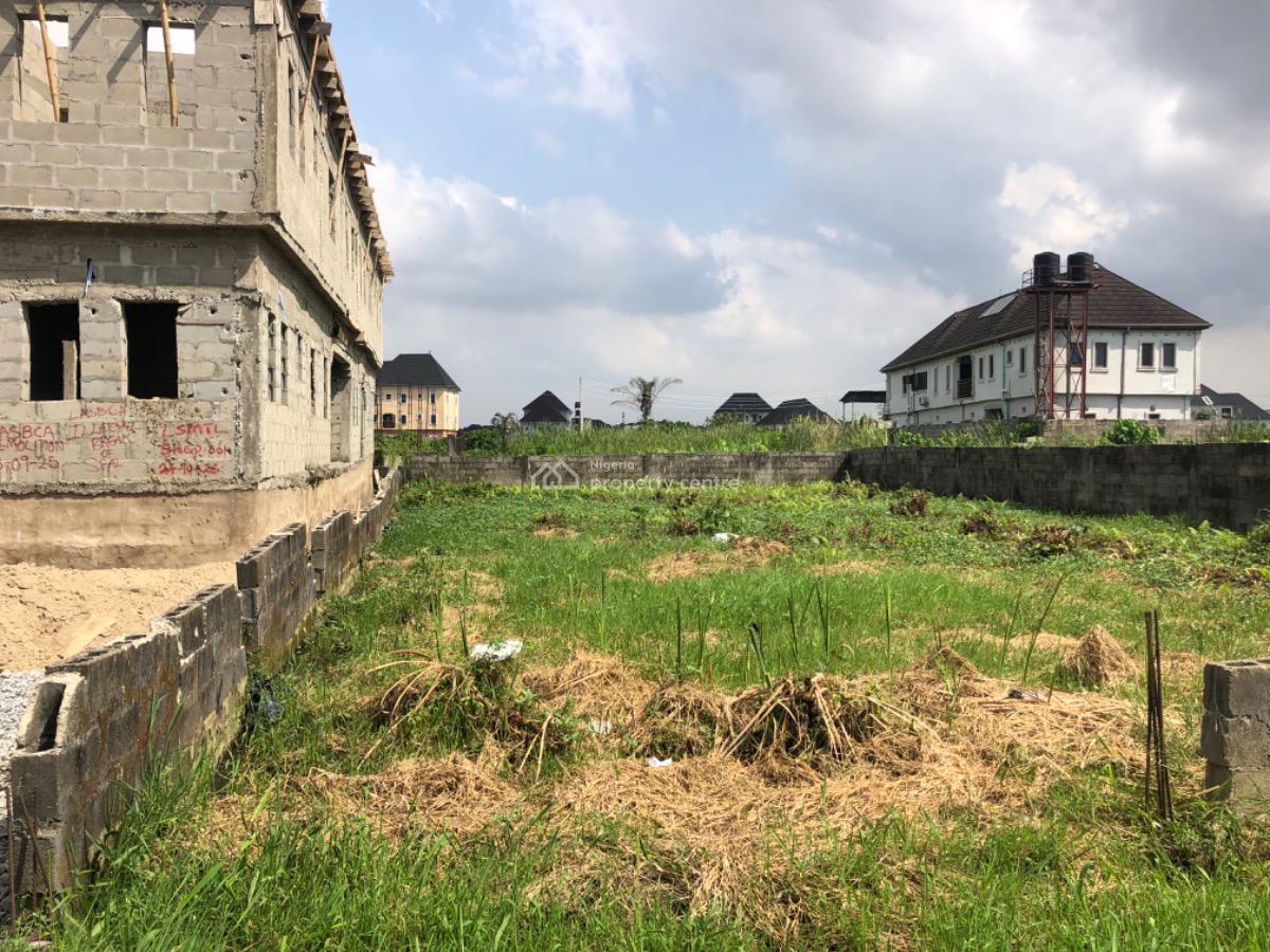 Half Plot of Dry Land, Ago Palace Road, Isolo, Lagos, Residential Land for Sale