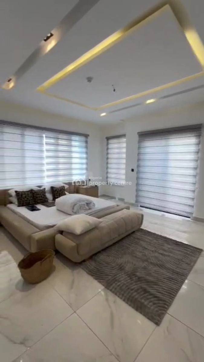 Waterfront Furnished 3bedroom Apartment Upstairs, Banana Island Road, Banana Island, Ikoyi, Lagos, Flat / Apartment for Rent