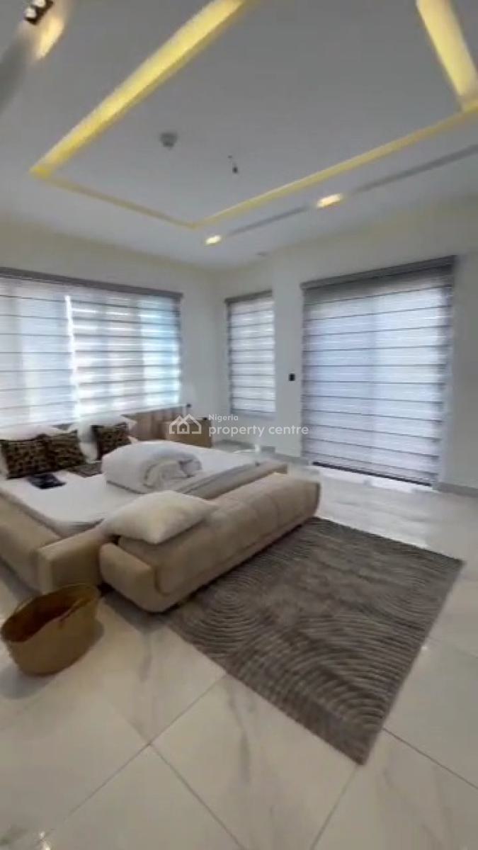 Waterfront Furnished 3bedroom Apartment Upstairs, Banana Island Road, Banana Island, Ikoyi, Lagos, Flat / Apartment for Rent