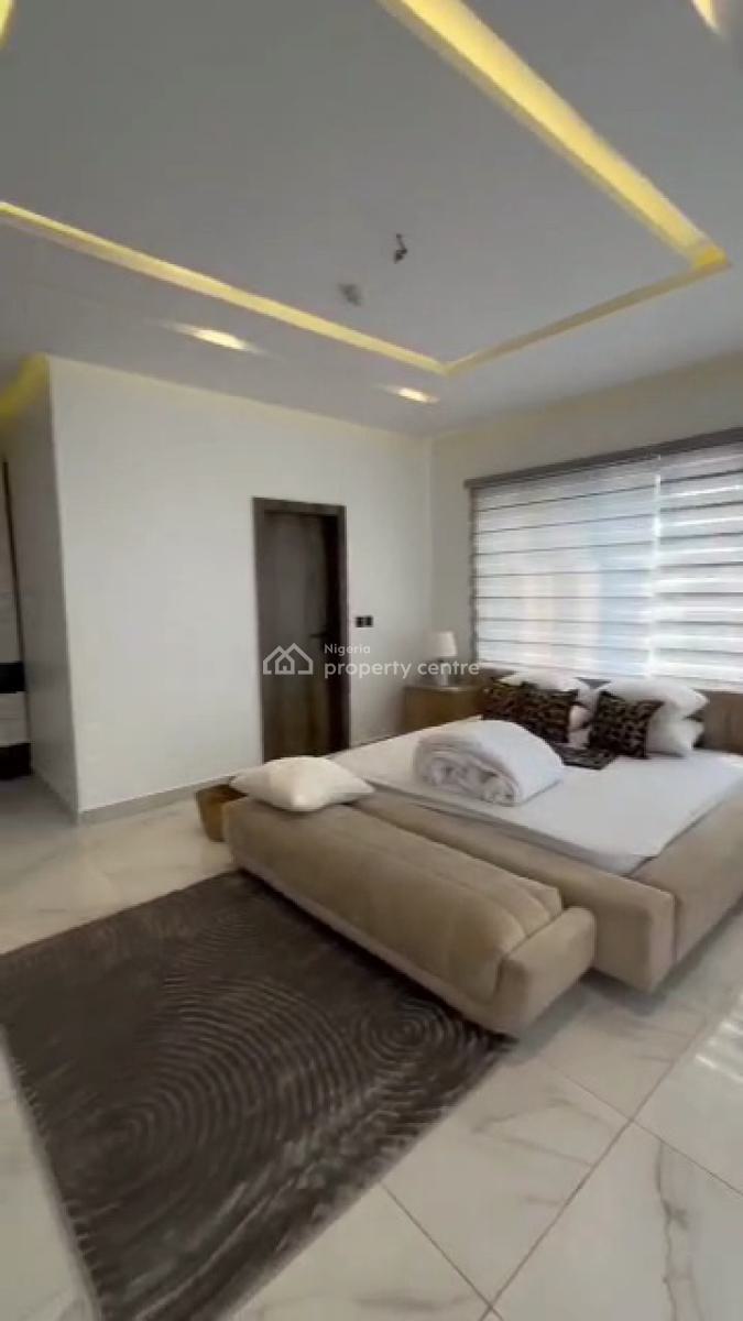 Waterfront Furnished 3bedroom Apartment Upstairs, Banana Island Road, Banana Island, Ikoyi, Lagos, Flat / Apartment for Rent