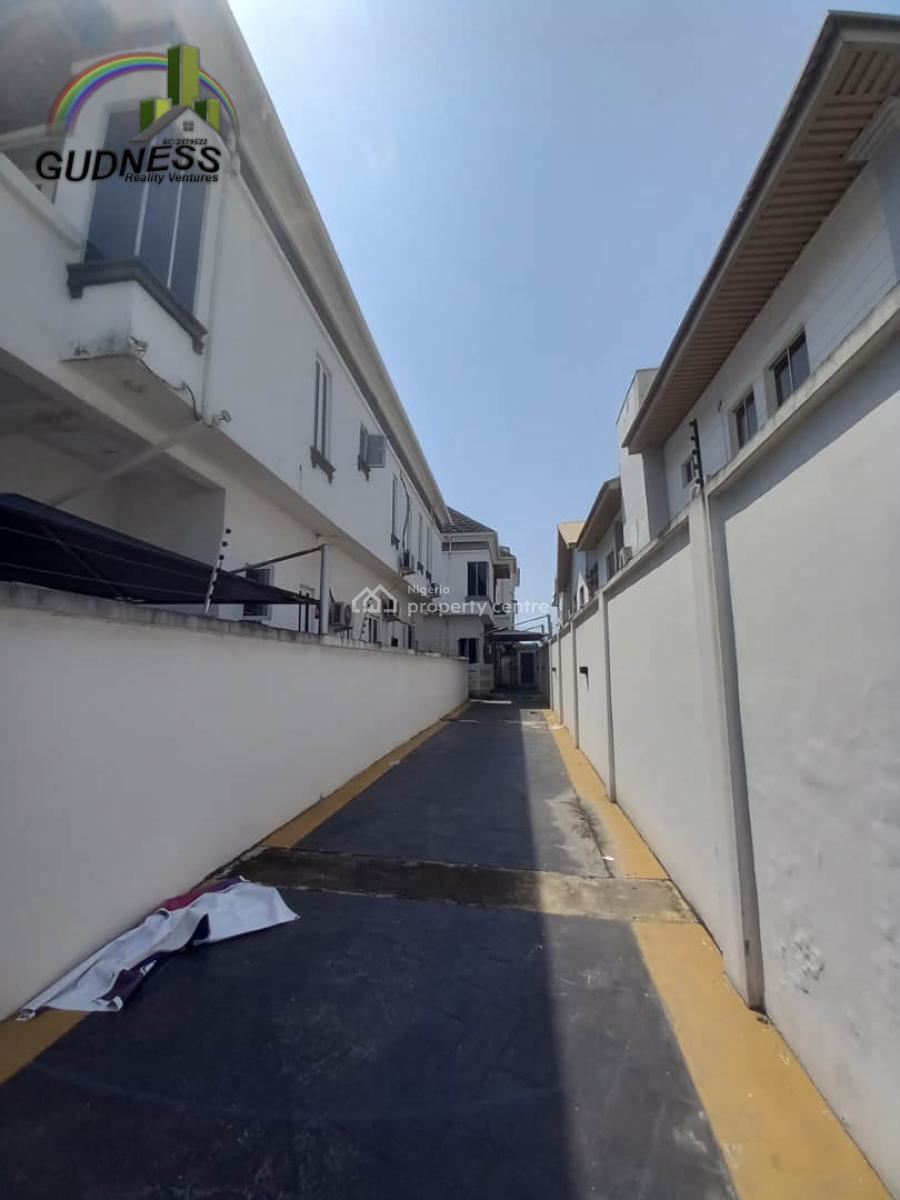 5 Bedroom Detached Duplex with Bq, Ikota Villa Estate, Ikota, Lekki, Lagos, Detached Duplex for Sale