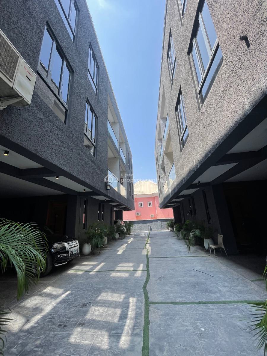 Exquisite 4 Bedroom Terrace Duplex, Lekki Phase 1, Lekki, Lagos, Terraced Duplex for Sale