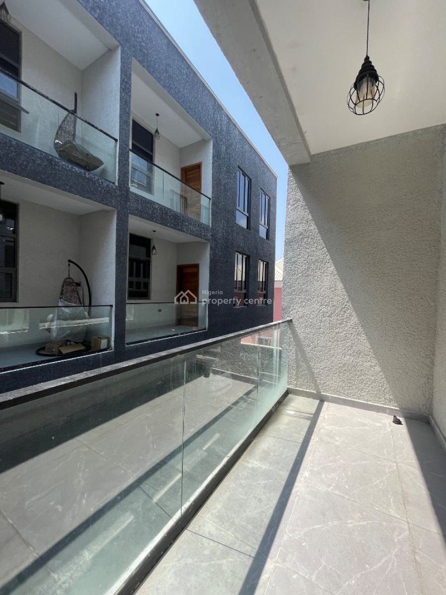 Exquisite 4 Bedroom Terrace Duplex, Lekki Phase 1, Lekki, Lagos, Terraced Duplex for Sale