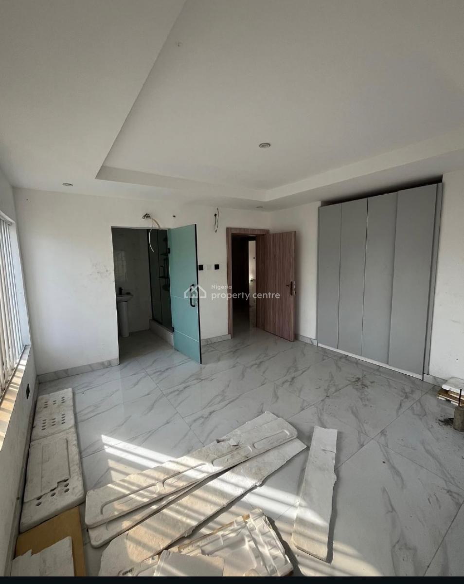 Nicely and Spacious 3 Bedroom Apartment, Ikoyi, Lagos, Flat / Apartment for Sale