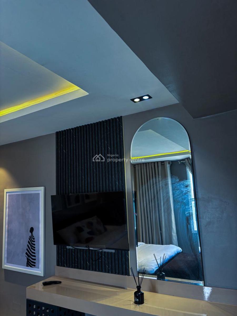 Furnished Luxurious 2 Bedroom, Admiralty Road, Lekki Phase 1, Lekki, Lagos, Flat / Apartment for Rent