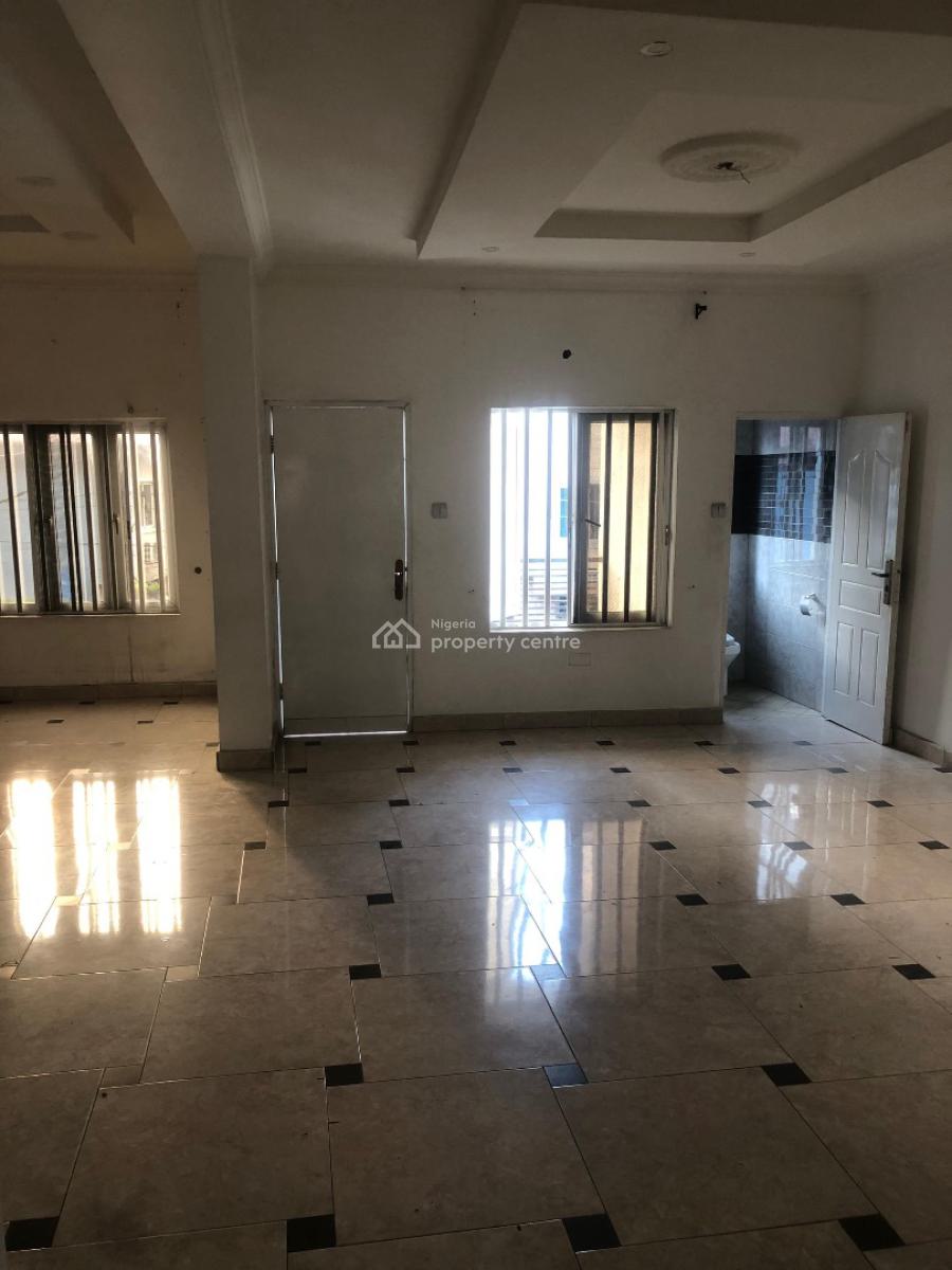 4 Bedroom Terrace Duplex with Bq, Osapa, Lekki, Lagos, Terraced Duplex for Rent
