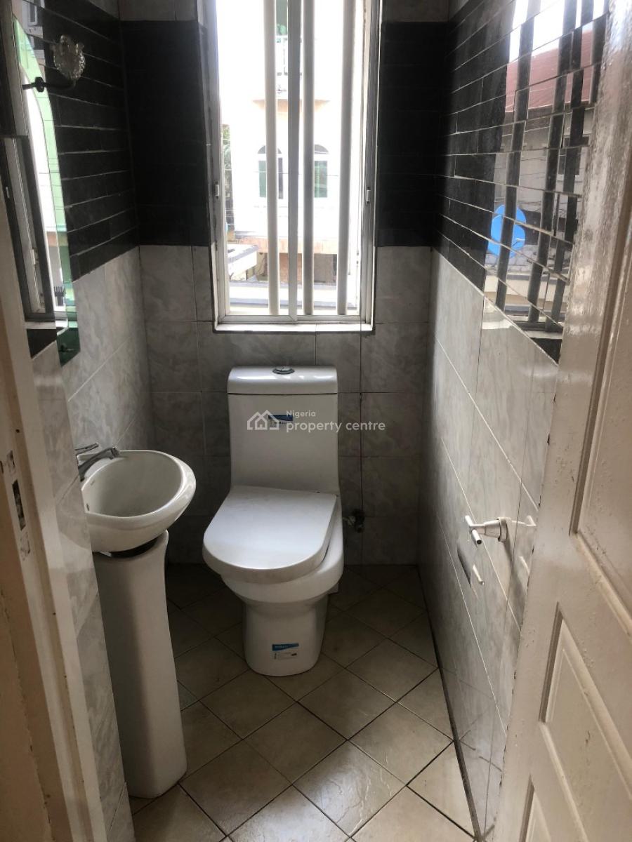 4 Bedroom Terrace Duplex with Bq, Osapa, Lekki, Lagos, Terraced Duplex for Rent