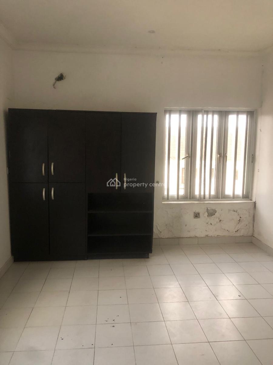 4 Bedroom Terrace Duplex with Bq, Osapa, Lekki, Lagos, Terraced Duplex for Rent