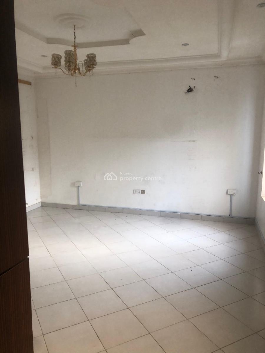 4 Bedroom Terrace Duplex with Bq, Osapa, Lekki, Lagos, Terraced Duplex for Rent