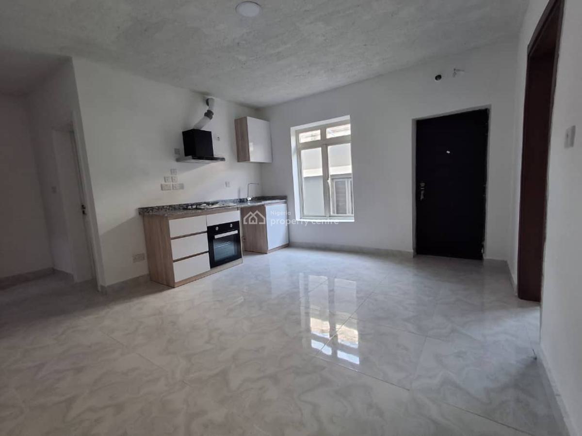 Luxury Comfy One Bedroom Apartment on The Third Floor with Elevator, Off Amore Street, Lekki Phase 1, Lekki, Lagos, Mini Flat (room and Parlour) for Rent