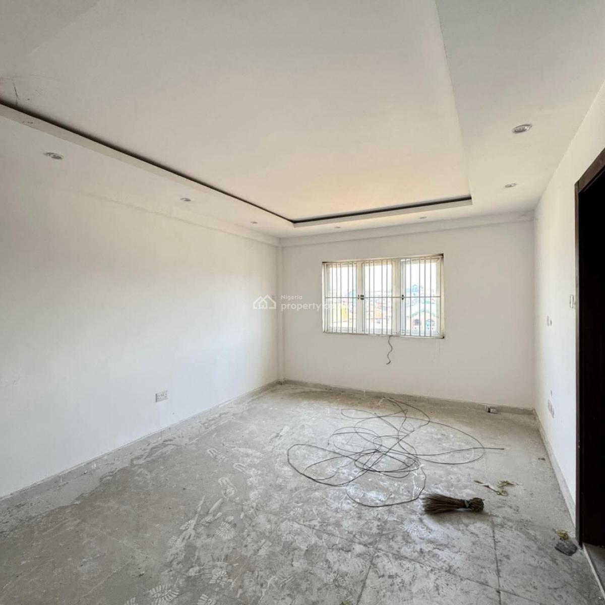 Lovely 3bedroom Apartment in a Serene Environment, Surulere, Lagos, Flat / Apartment for Sale