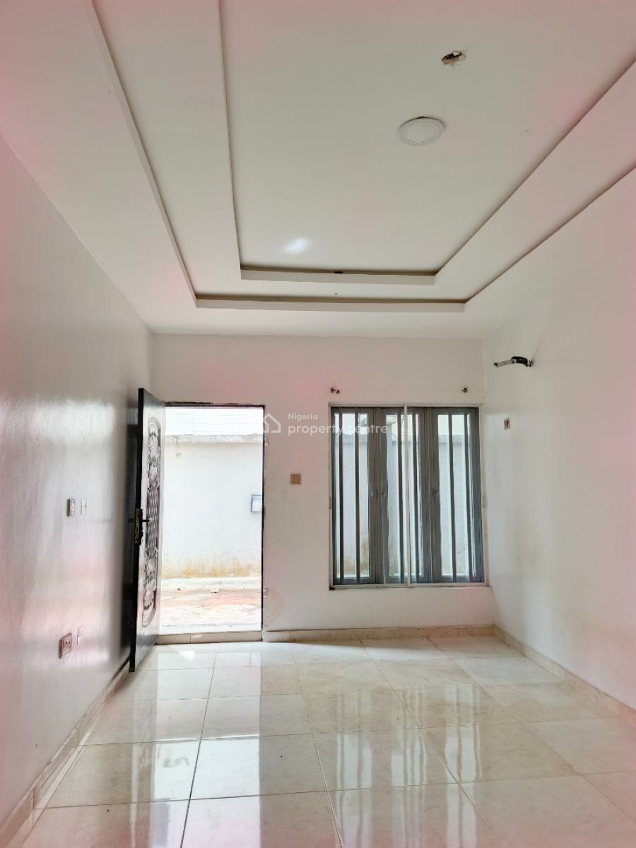 Smart Spacious Conducive Mini Flat (room and Parlor), at Ogombo Abraham Adesanya Axis, Ajah, Lagos, Mini Flat (room and Parlour) for Rent
