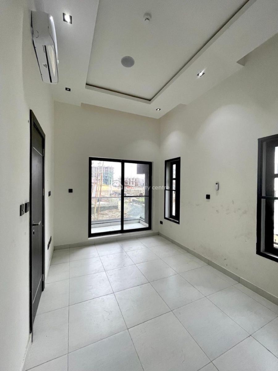 2 Bedroom Apartment with Bq, Freedom Way, Lekki Phase 1, Lekki, Lagos, Flat / Apartment for Rent