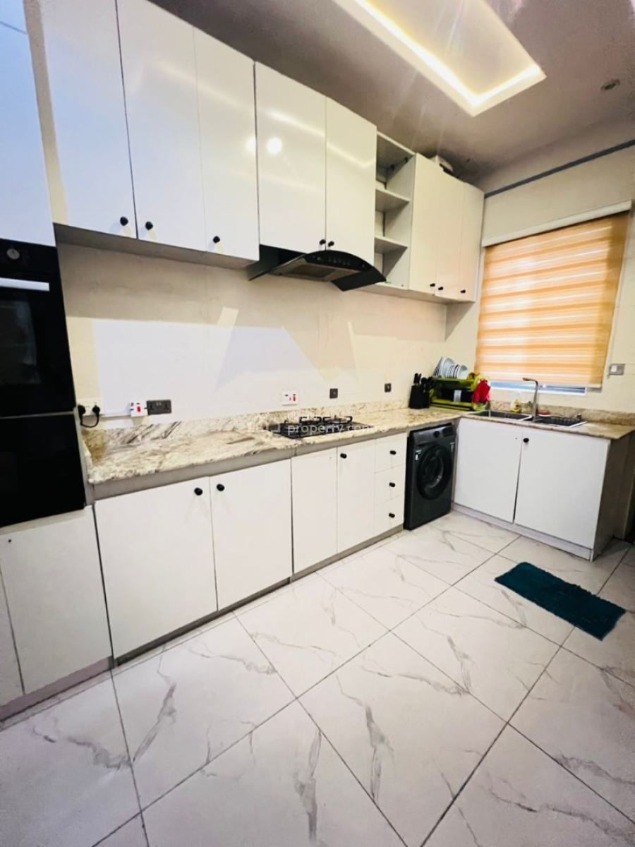 Spacious 3 Bedroom Terrace Duplex Available, Orchid Road, Lekki, Lagos, Terraced Duplex Short Let