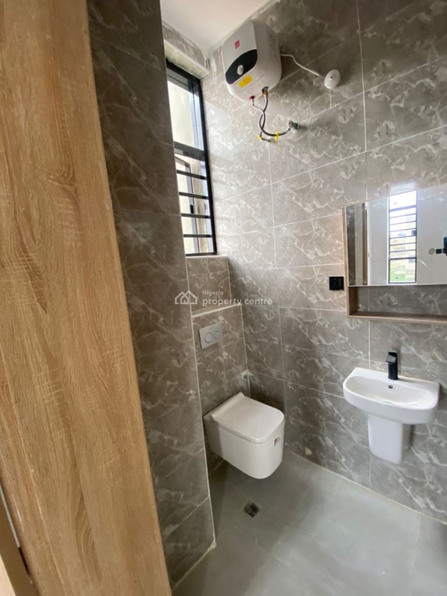 Luxury and Spacious 2 Bedroom Apartment, Ikota, Lekki, Lagos, Flat / Apartment for Sale